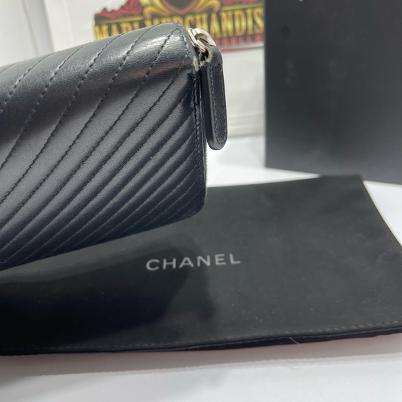 Chanel Zippy wallet in V stitches black lambskin wallet with auth card,box&dbag - Picture 7 of 12